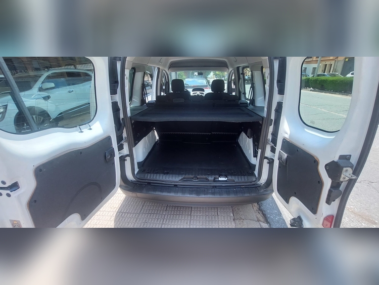 Renault Kangoo Combi 1.5 DCI 95CV foto 6